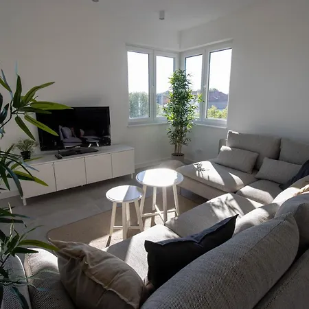 Senka Biograd Na Moru