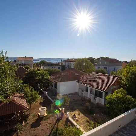 Senka Daire Biograd Na Moru